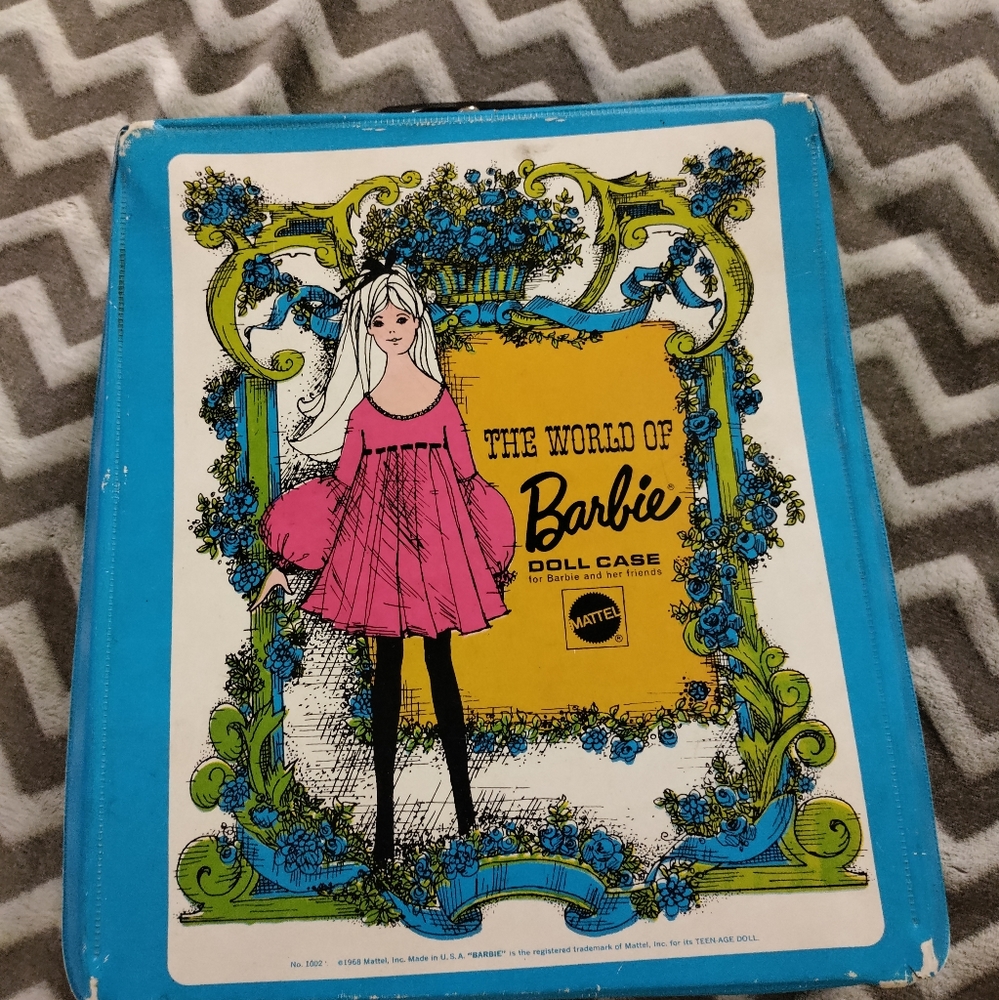 1968 Vintage World of Barbie case